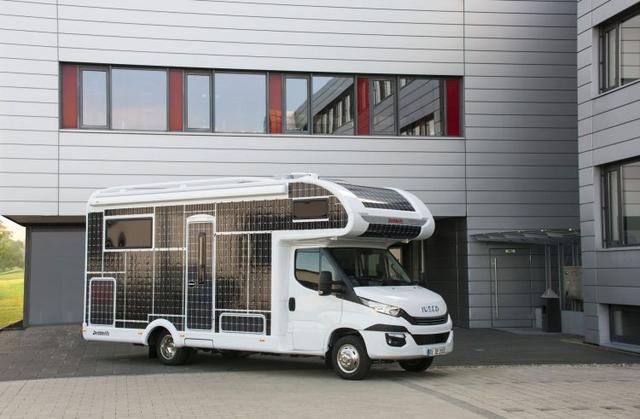 德国公司推出太阳能电动房车 野外露营首选